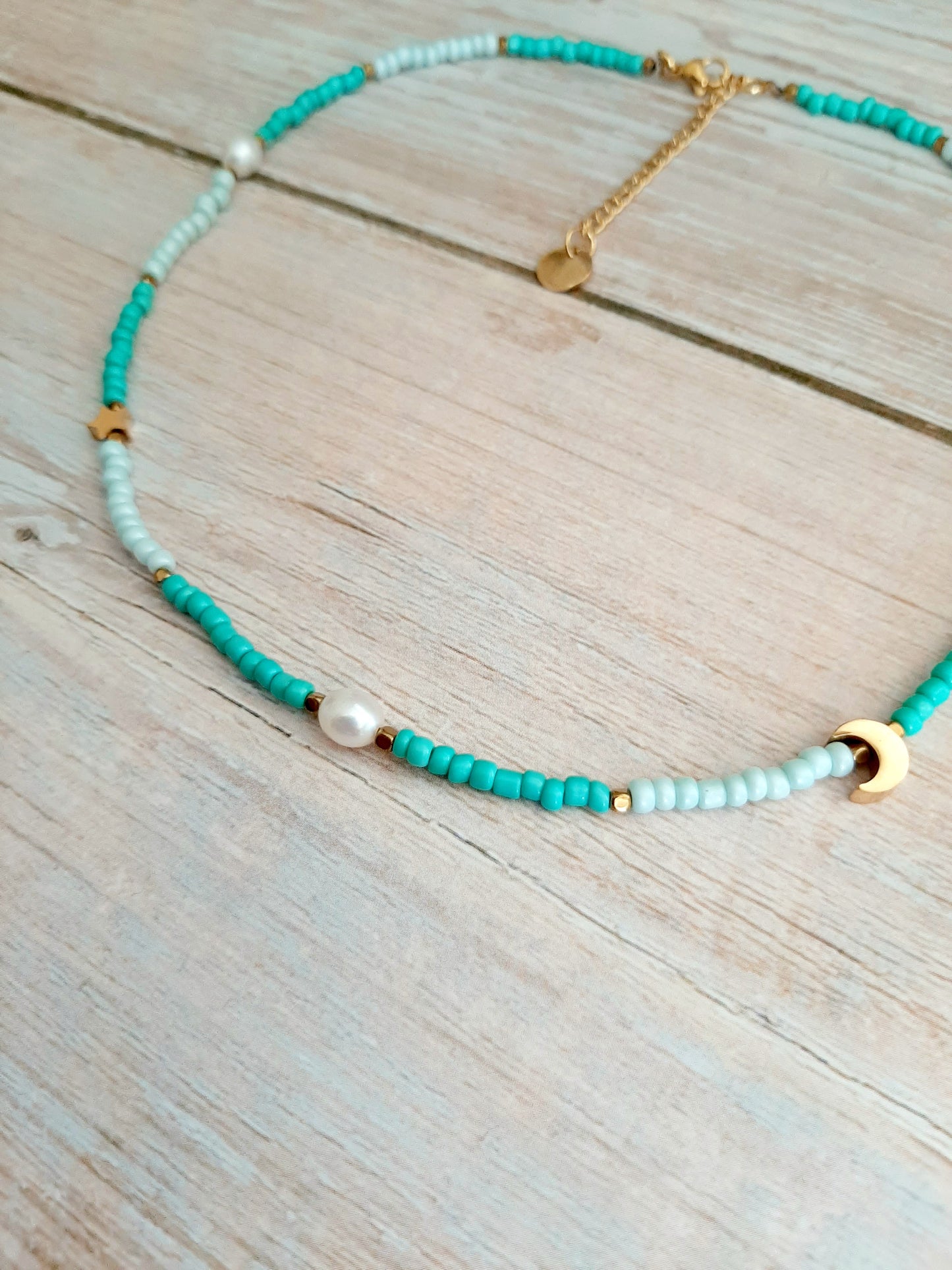 Collier choker "AZUR" - perles et acier inoxydable doré