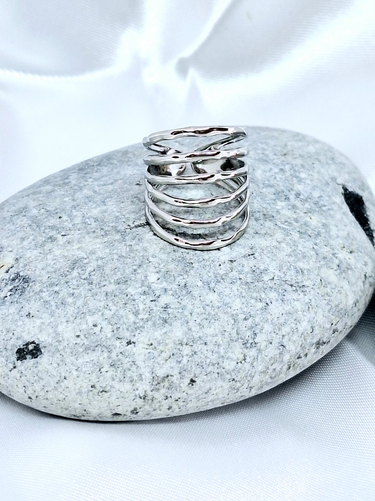 Bague "LIV"