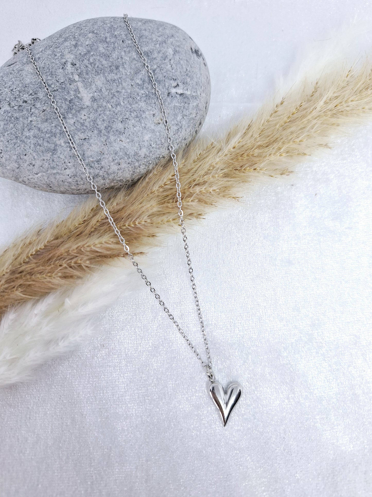 Collier "LOVE"