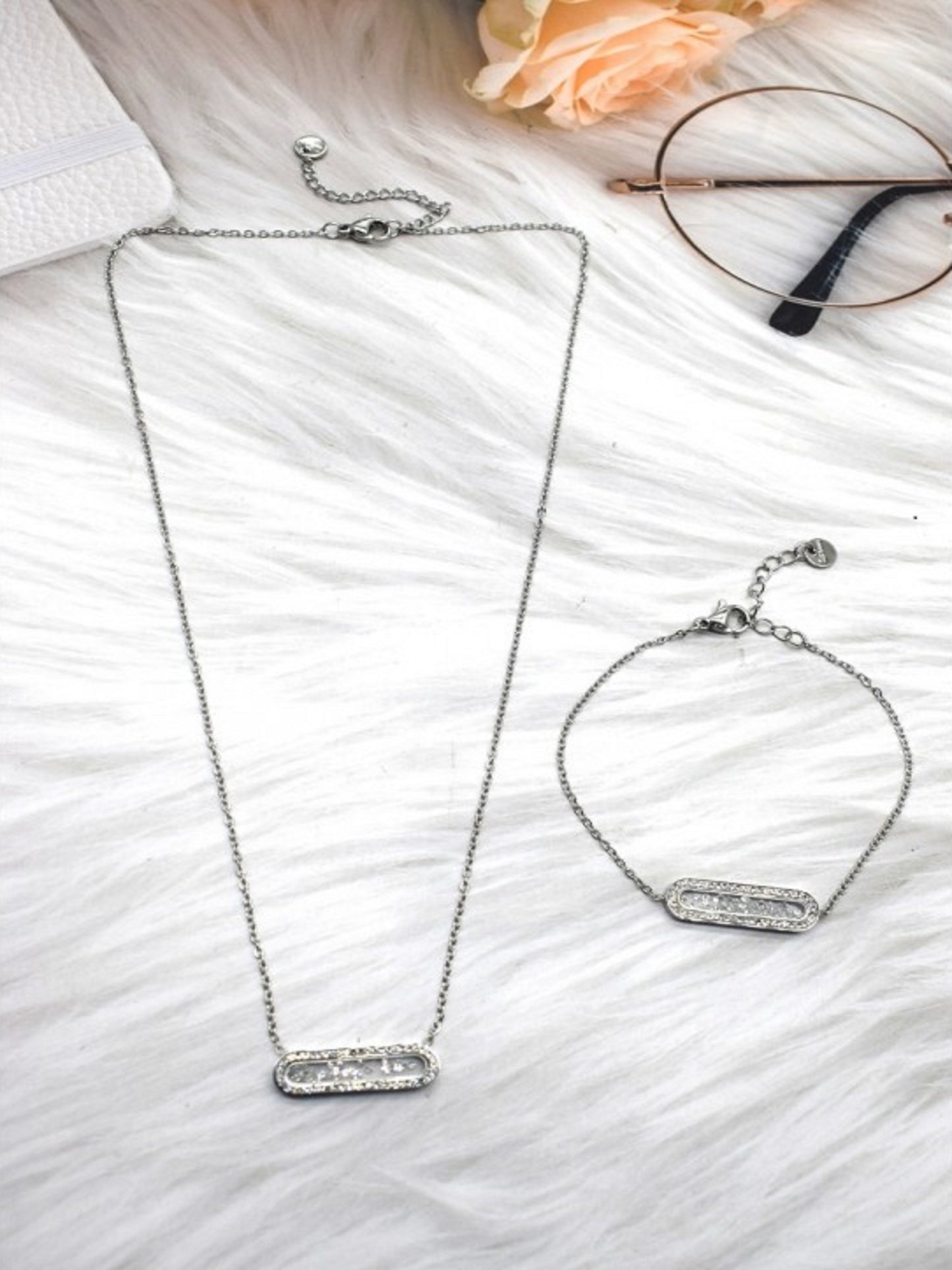 Collier "LUXURY"