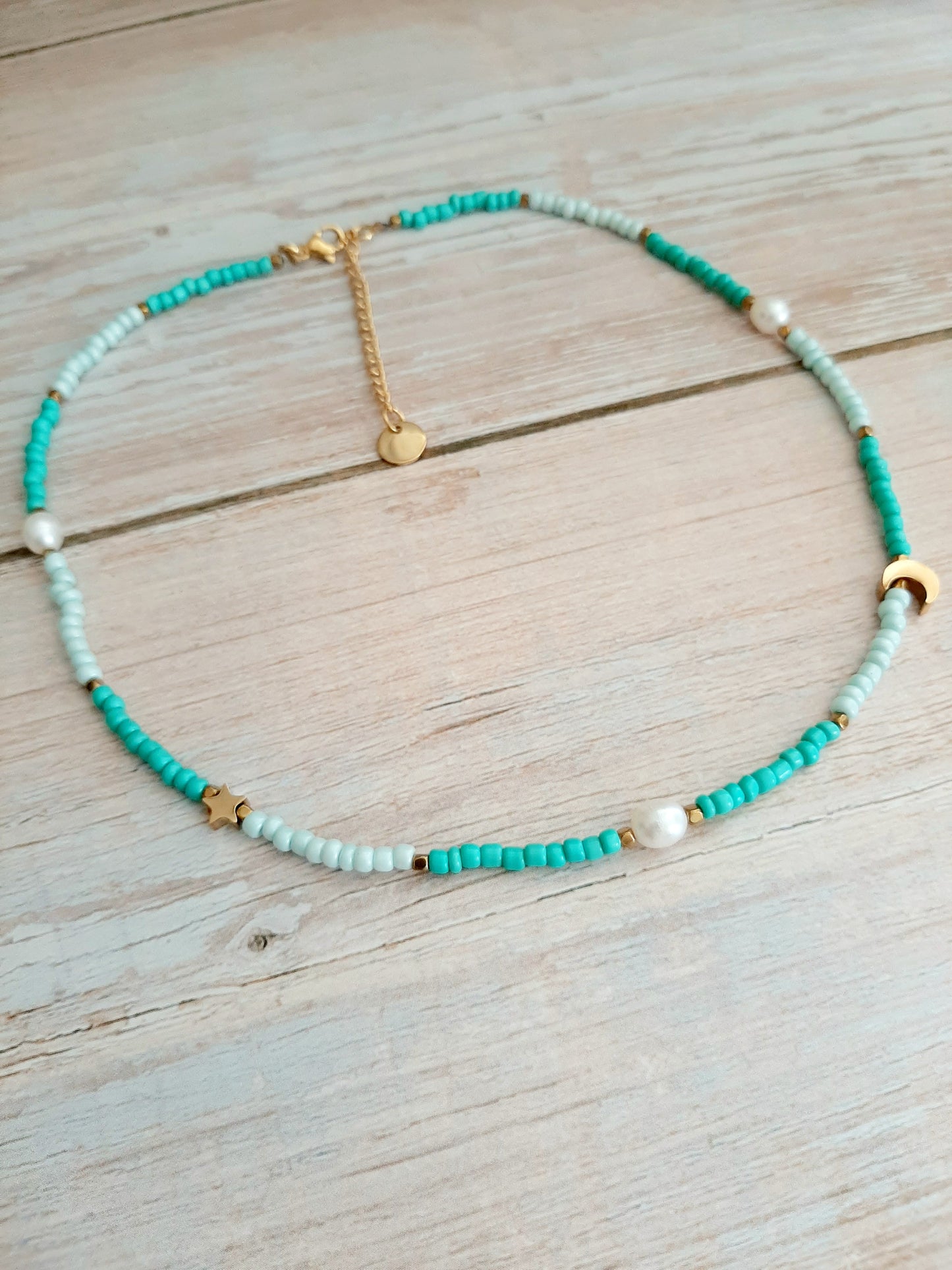 Collier choker "AZUR" - perles et acier inoxydable doré