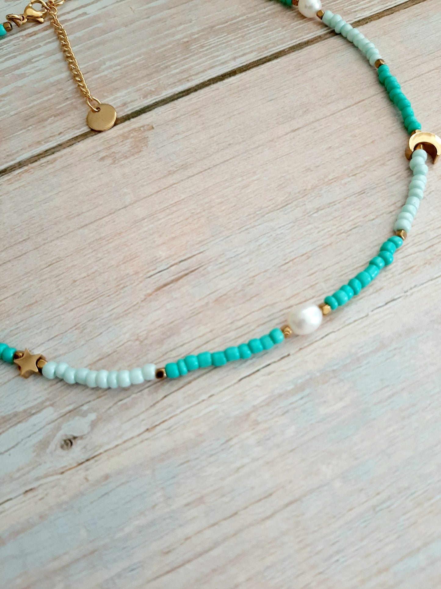 Collier choker "AZUR" - perles et acier inoxydable doré