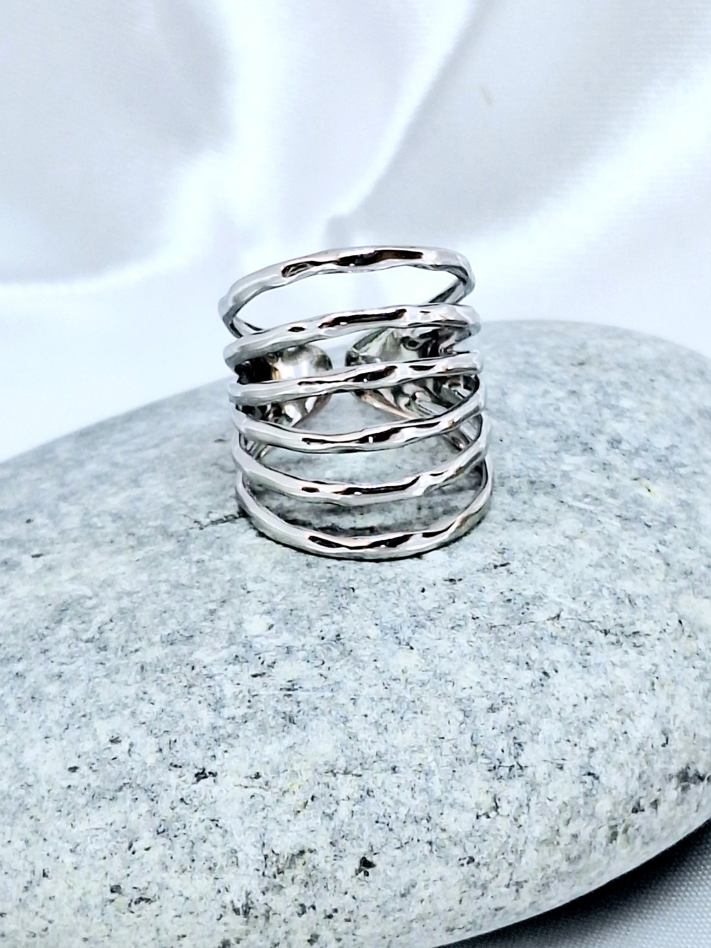 Bague "LIV"
