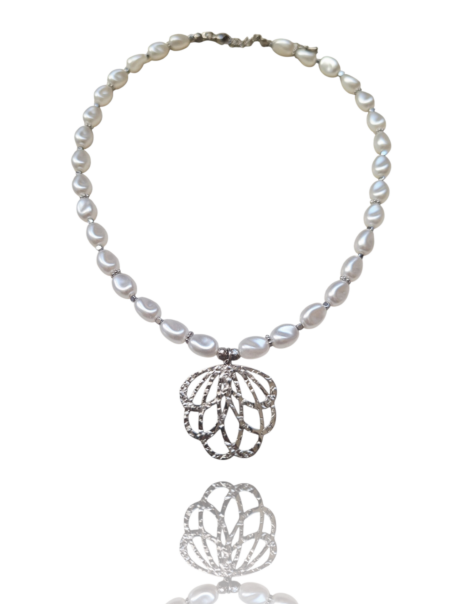 Collier "LOTUS"