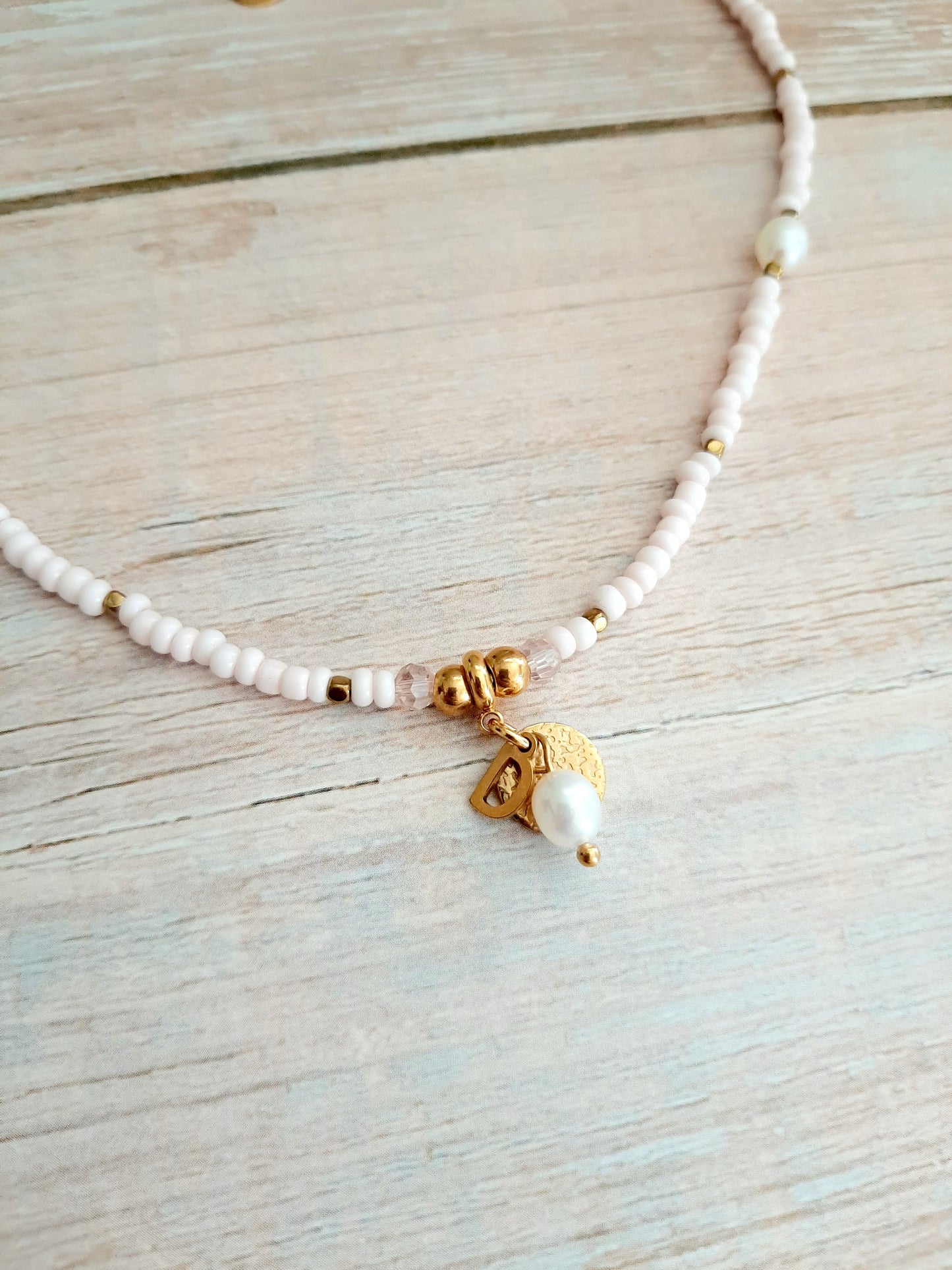 Collier choker "PINKY" - personnalisable - perles et acier inoxydable doré