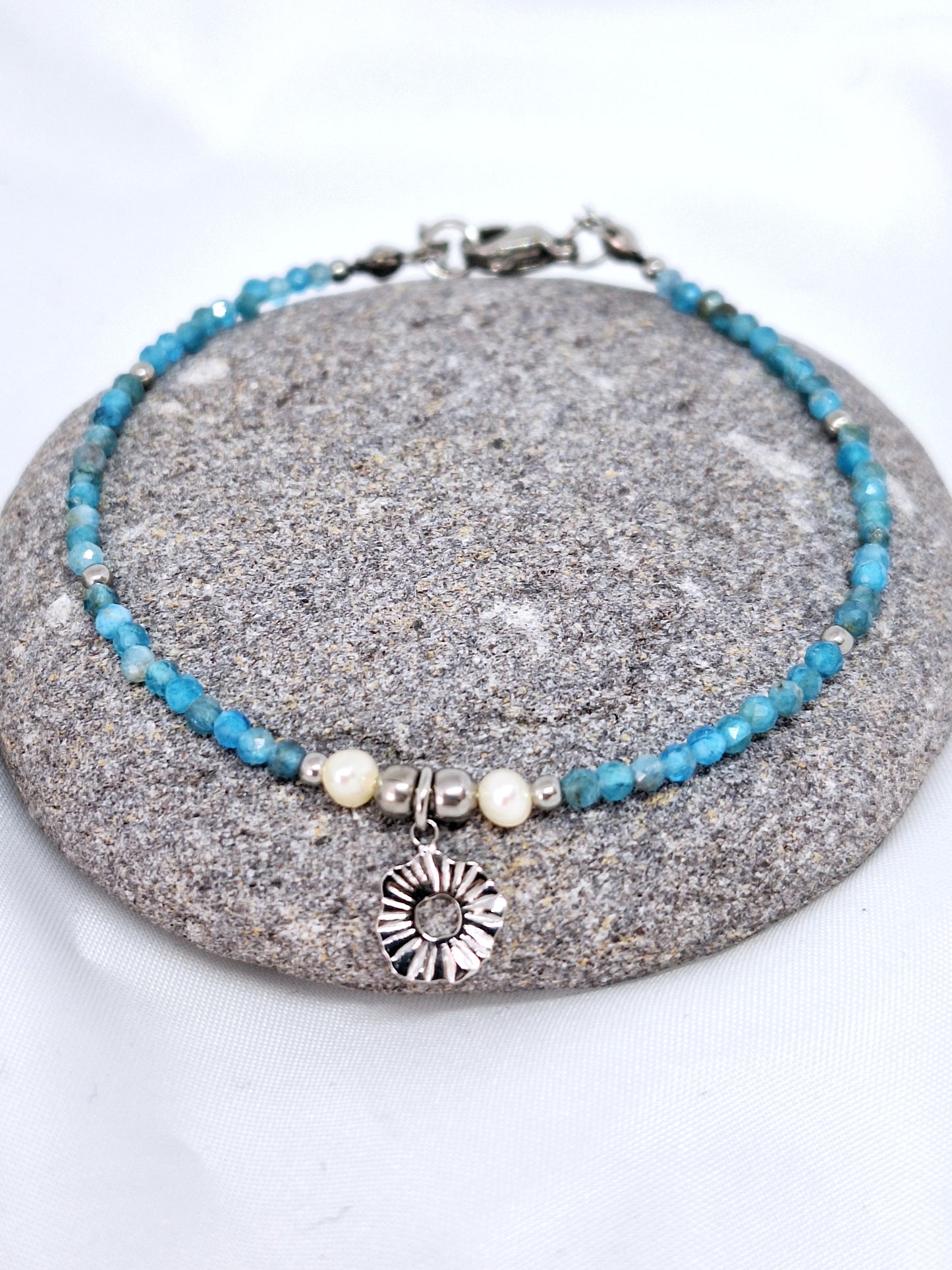 Bracelet "SOLA" - Apatite