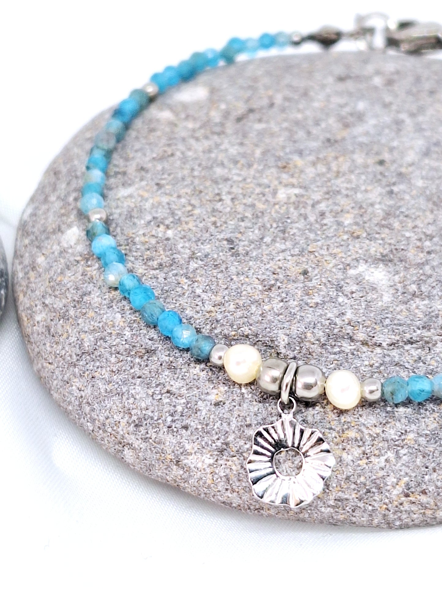 Bracelet "SOLA" - Apatite